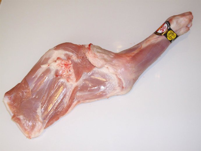 Paletilla De Lechazo Del Grupo Cárnico Magnus