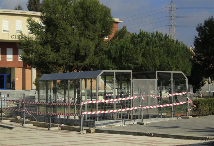 Aparcamiento Cerrado Para Bicicletas En El Campus De Teatinos