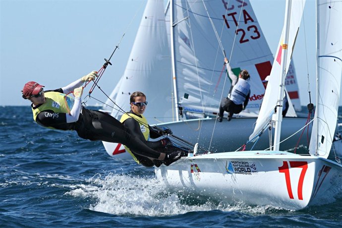 Tara Pacheco Y Berta Betanzos, Mundial De Vela 470 F