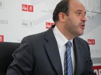 PSOE considera que las palabras de Cospedal, lejos de un discurso de Navidad, fueron una "justificación de los recortes"