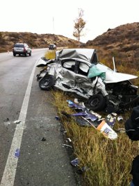 Una persona muerta al chocar un coche y un camión en Huesca