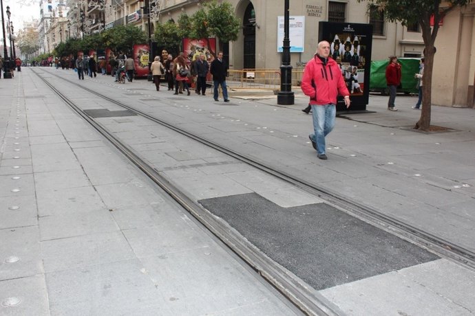 Asfalto De La Avenida De La Constitución