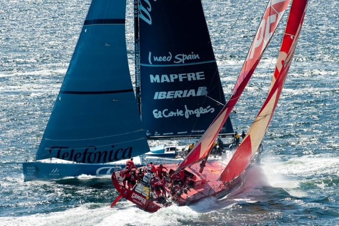 Vela VOR CAMPER Y Team Telefonica