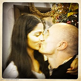 Imagen De Mathew Mcconaughey Besándose Con Su Novia