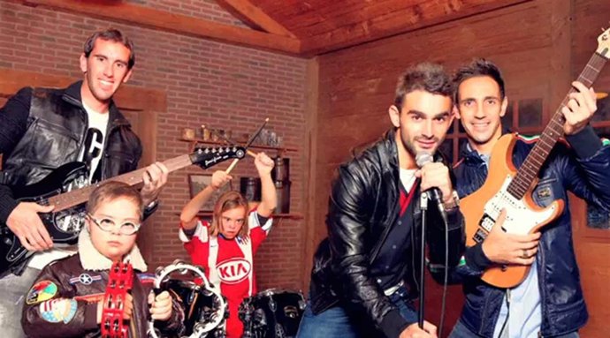 Jugadores Del Atlético De Madrid Posando Para El Calendario 