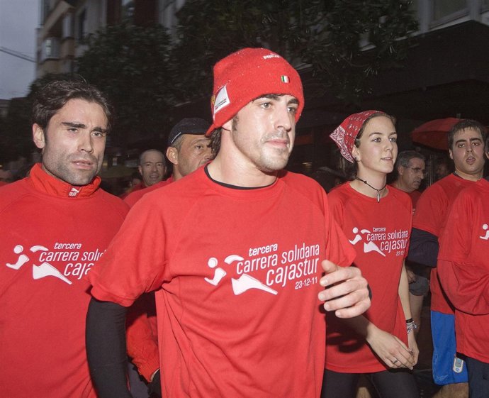 Fernando Alonso En Una Carrera Solidaria 
