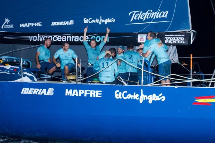 El 'Telefónica' Consolida Su Liderato Tras Ganar El Primer Tramo