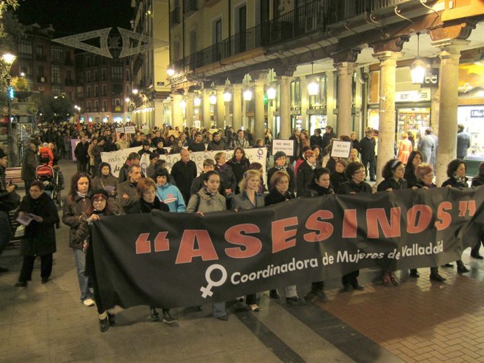 Imagen De La Manifestación Contra La Violencia De Género