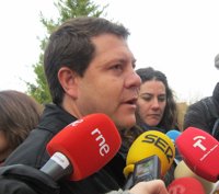 García-Page: Chacón y Rubalcaba anunciarán su candidatura "estos días"