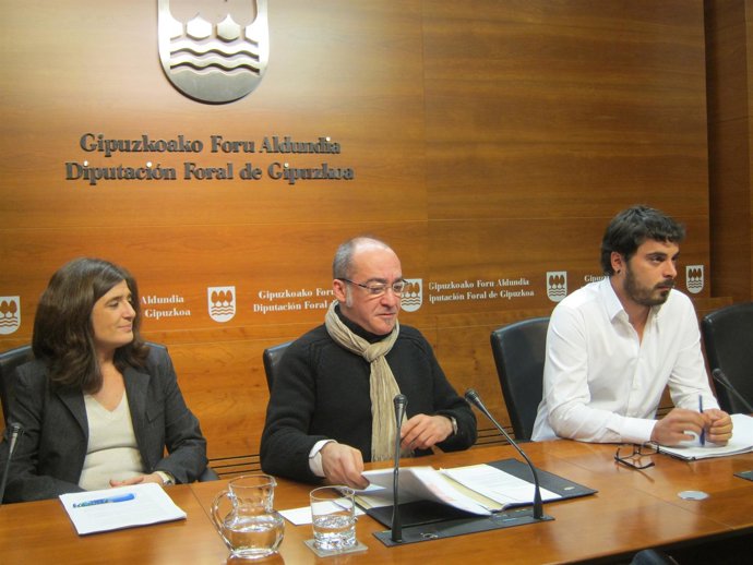 Helena Franco, Martin Garitano Y Ander Rodriguez