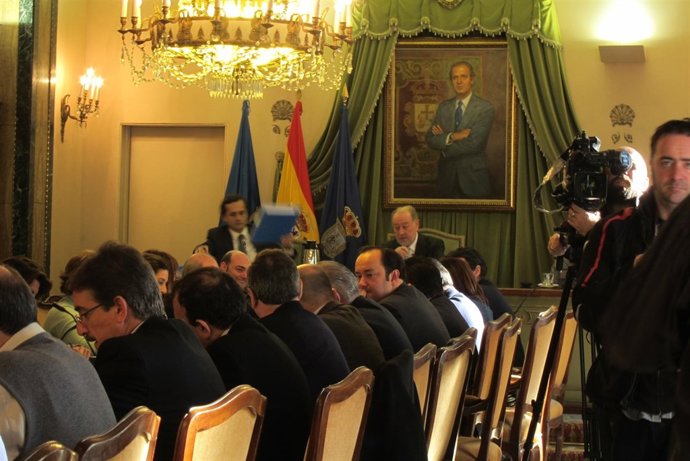 Pleno Del Ayuntamiento De Oviedo