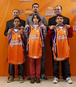Presentación Anuncio Valencia Basket