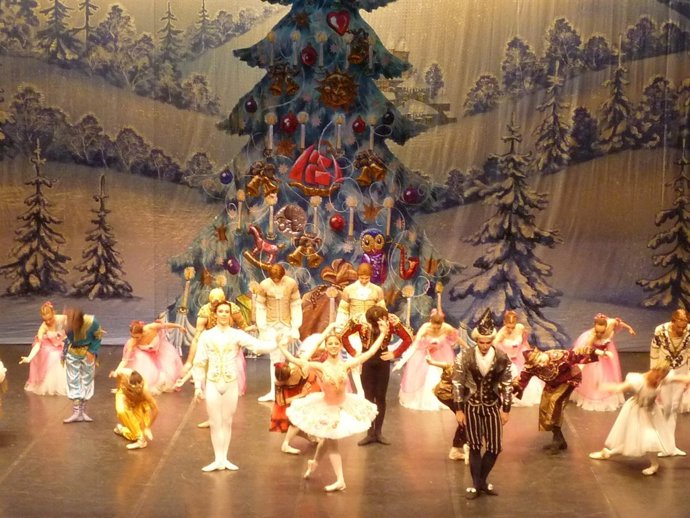 El Ballet De Moscú Interpreta 'El Cascanueces'