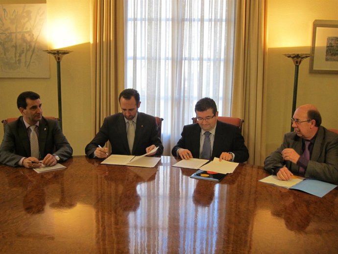 Firma Del Convio En El Consolat De Mar.