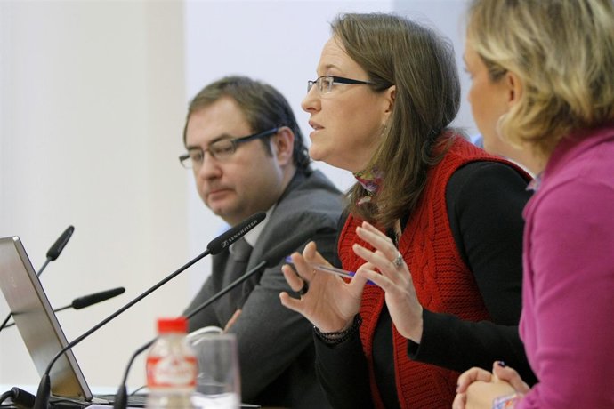 Leticia Díaz En Rueda De  Prensa