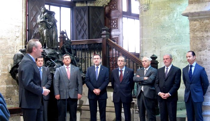 Fabra Ante Los Rectores De Las Universidades Públicas Y La VIU