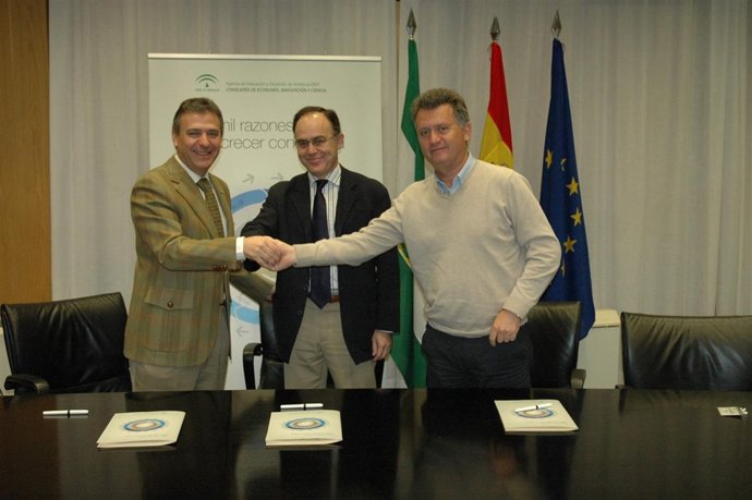 Firma Para El Parque Empresarial De La Cuenca Minera.