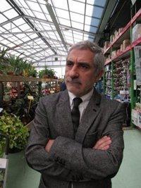 IU pide en el Congreso la comparecencia urgente de Mato para explicar por qué consiente el cobro de la tarjeta sanitaria