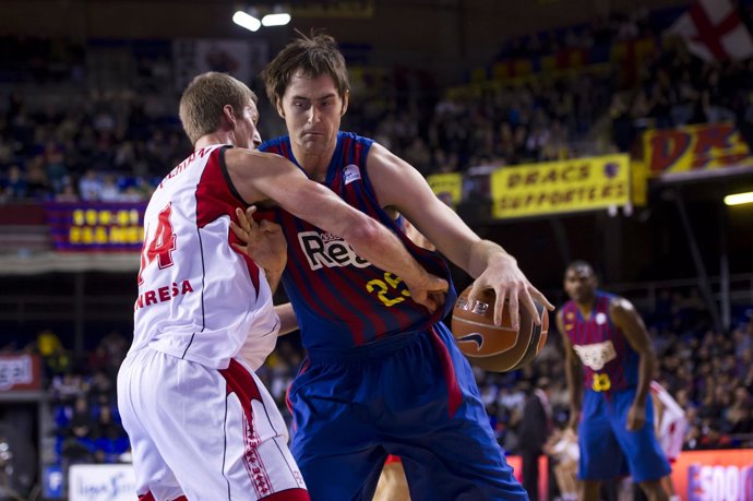 El Barcelona Se Impone Al Manresa