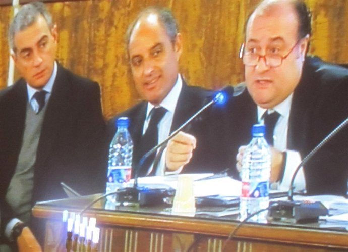 Camps Y Costa En El Juicio De Los Trajes