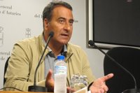 Lastra (PSOE) ve "altanero" que el Gobierno pretenda recuperar su control sobre organismos y entidades