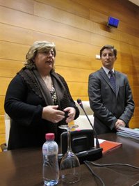 Aguilera trasladará a Arias Cañete que se cumplen las condiciones para almacenar el aceite de oliva virgen