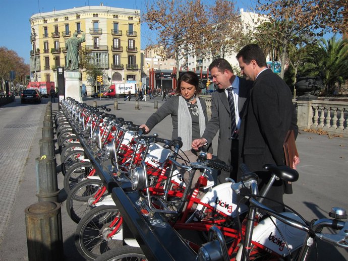Sònia Recasens (Ayto), Ignasi Armengol (B:SM) Y Alberto Cáceres (Clear Channel)