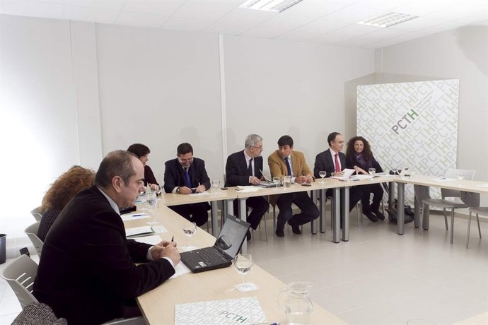 El Consejero De Economía, Antonio Ávila, En El PCTH.