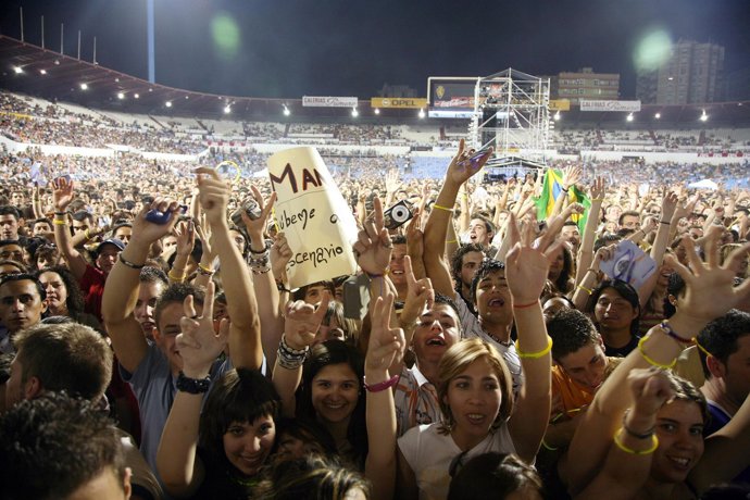 Concierto en el estadio La Romareda