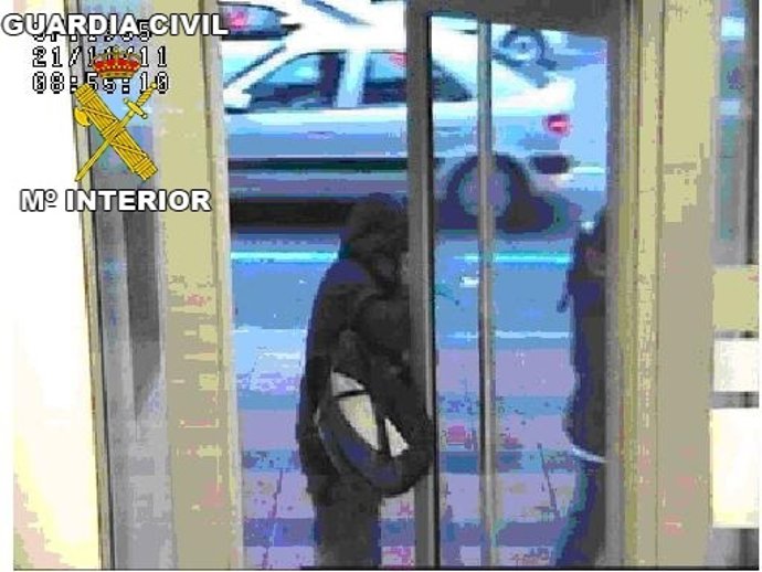 Fotograma De Una De Las Cintas De Vídeo Que Captaron Los Atracos Del Detenido