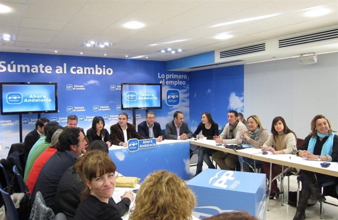 Comité De Dirección Del PP De Málaga Bendodo, Del Cid, Salado...