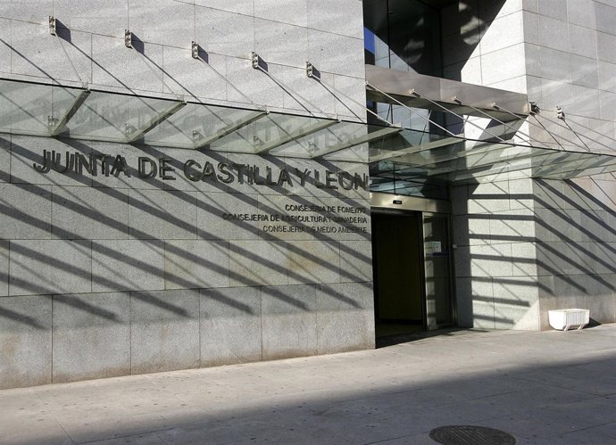 sedes de las Consejería de Fomento,  Consejería de Agricultura y Ganadería y Con