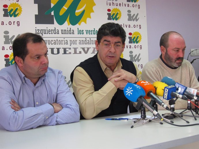 El Coordinador General De IULV-CA, Diego Valderas, Junto A Pedro Jiménez.