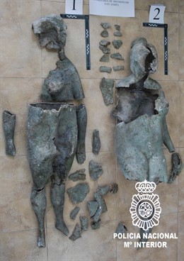 Esculturas Robadas De Campillo