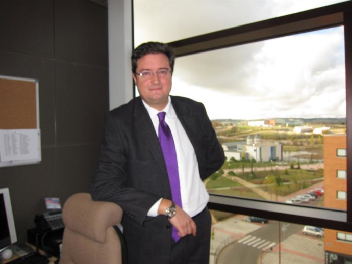 López En Su Despacho En Las Cortes