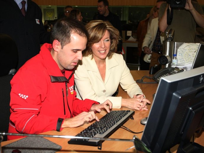 Regina Plañiol, Probando En Las Redes Sociales