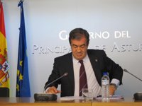 Cascos afirma que los recortes del Estado "son inasumibles" para Asturias, que perdería más de 1.000 millones de euros