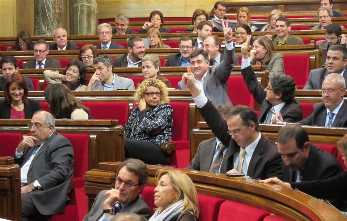 Pleno Del Parlament