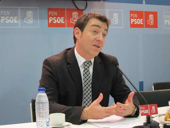 Roberto Jiménez.