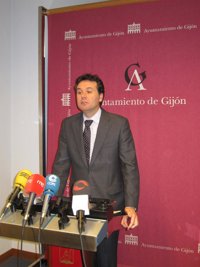 El PSOE vota en contra de los presupuestos porque no son los que necesita la ciudad y confunden prioridades