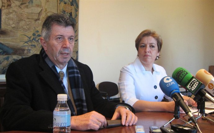 Presidente Y Directora De AFAEM Despertar