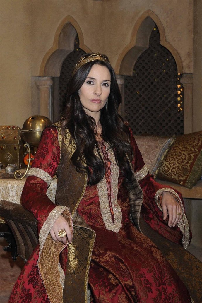 La Actriz Patricia Vico Vestida De Época Para 'Toledo'