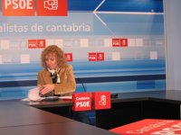 El PSOE lamenta que el Gobierno no "dé la cara" y "despache" los "terribles" datos del paro con un comunicado