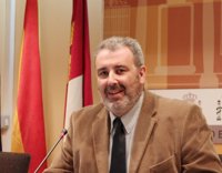 Díaz-Cano cree que Chacón representa "el cambio" y que lo que interesa al partido "es la renovación" del proyecto