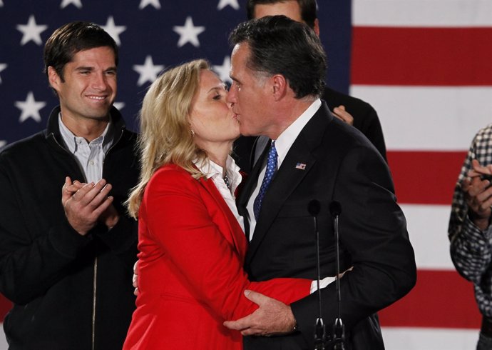 El Candidato Republicano A La Presidencia De EEUU, Mitt Romney 