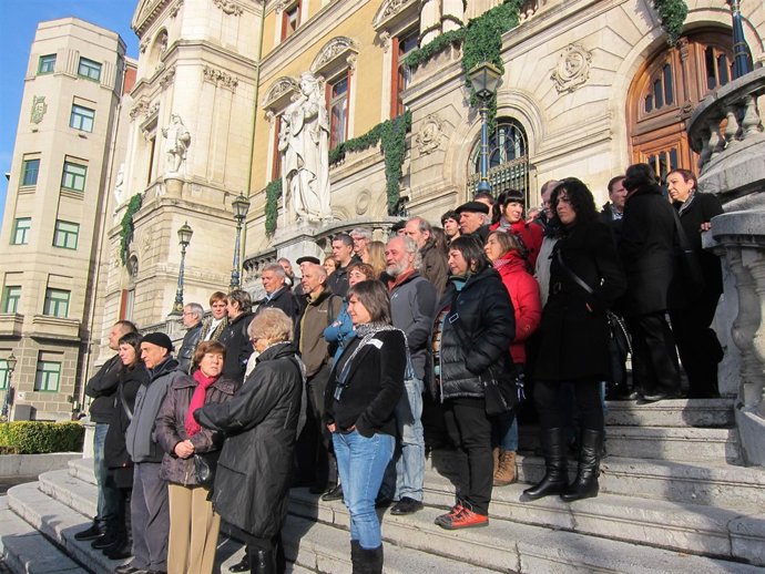 Representantes De Los Colectivos En Apoyo De La Manifestación.