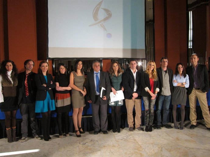 Foto De Grupo De Los Nuevos Rostros De Canal Extremadura TV