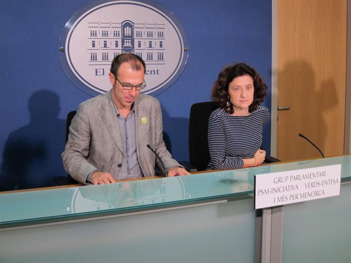 Biel Barceló Y Fina Santiago