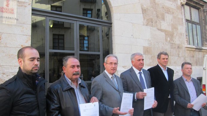 Organizaciones Agrícolas Ante La Generalitat