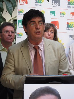 El Coordinador General De IULV-CA, Diego Valderas